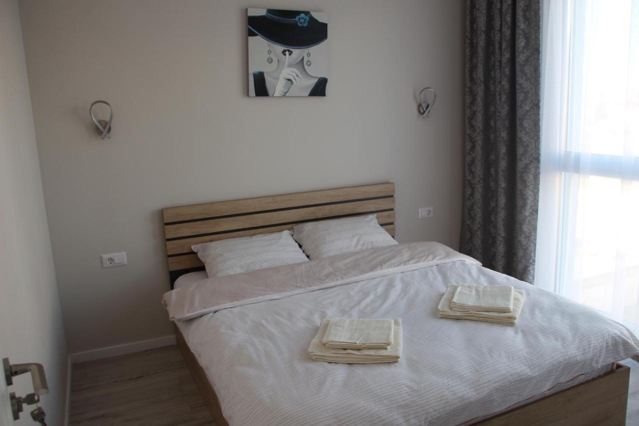 Lowcost Tryp Appartamento Gran Varadino Esterno foto