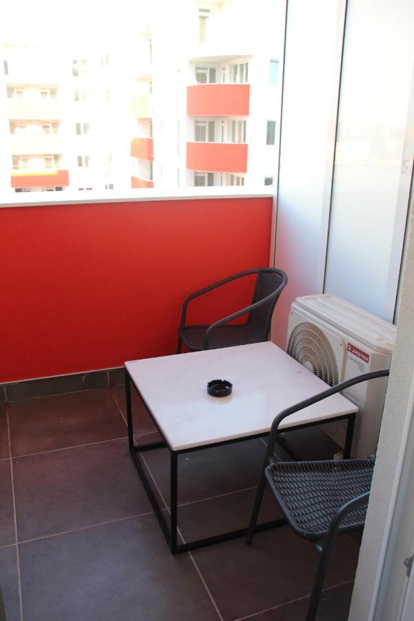 Lowcost Tryp Appartamento Gran Varadino Esterno foto